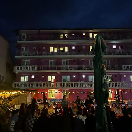 Casa Barbie Costinesti Hostel Exterior photo