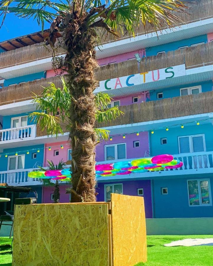 Casa Barbie Costinesti Hostel Exterior photo