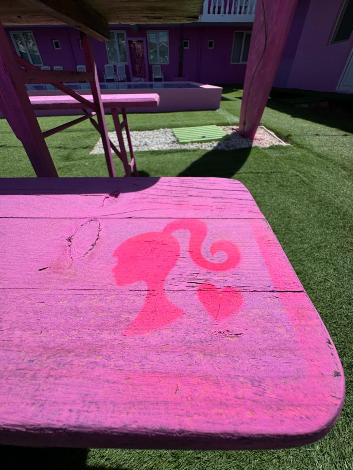 Casa Barbie Costinesti Hostel Exterior photo